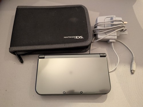 Nintendo 3ds with official - xl,