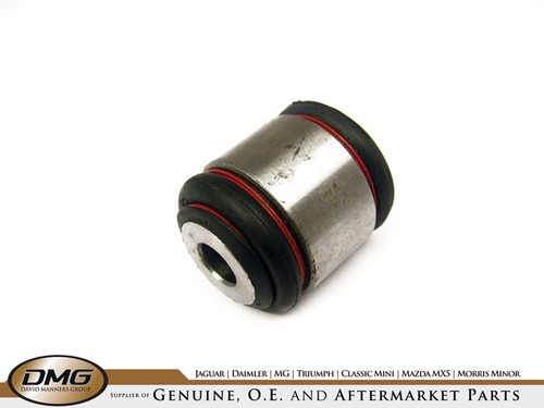 Front shock bush - xk8,
