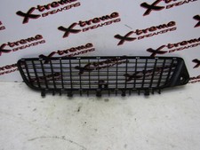 VAUXHALL VECTRA C 2002-2004 FRONT BUMPER LOWER CENTRE GRILL 1300588 - XBGL0296