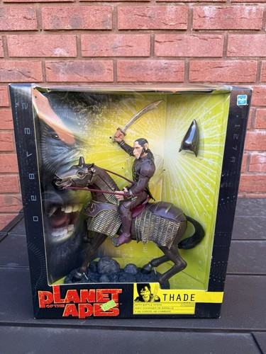 Hasbro 2001 planet the - 2001, apes