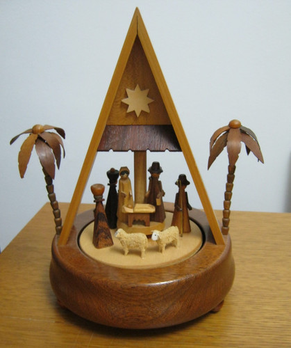 Vintage erzgebirge nativity - vintage,
