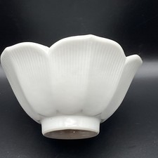 Small White Porcelain Lotus