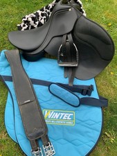 17.5 Wintec GP Saddle With Cair excellent Condition Adjustable Gullet