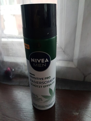 Nivea men sensitive pro - men,