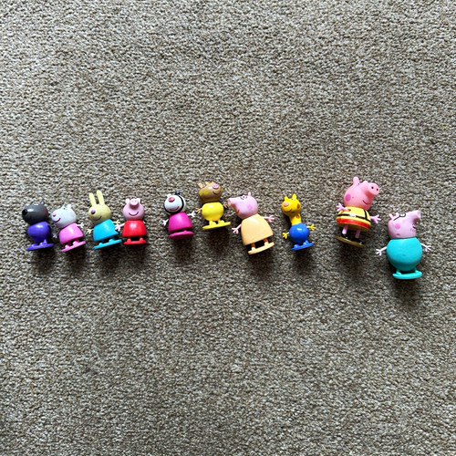 Peppa pig wooden figure - pig, set