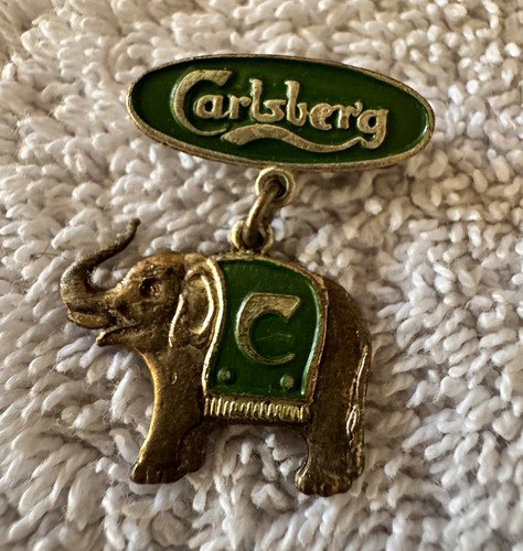Carlsberg elephant enamel pin - carlsberg,
