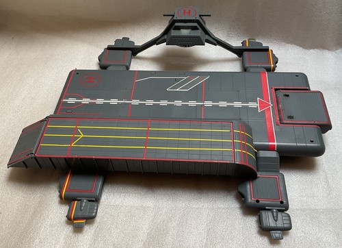 Captain scarlet spectrum - scarlet,