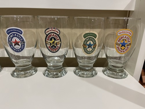 Lot newcastle footed - 4,