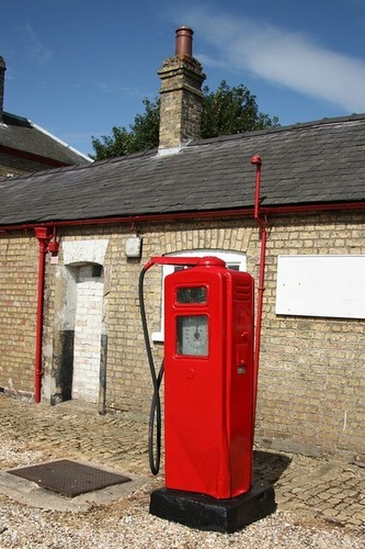 Photo petrol pump old - photo,