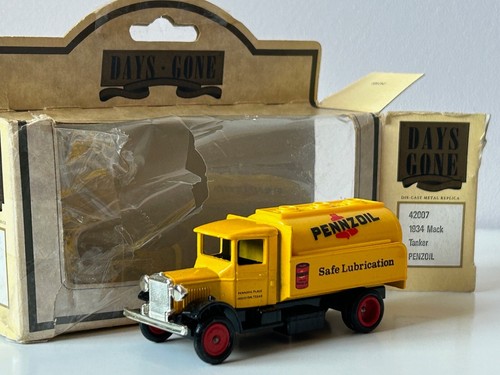 1934 mack tanker truck - 1934,