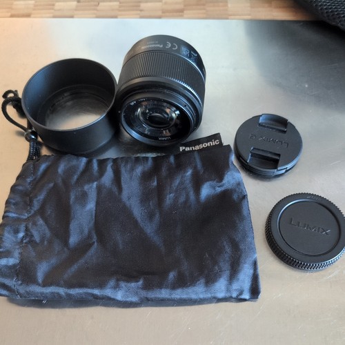 Panasonic lumix 25mm 1 7 - panasonic,