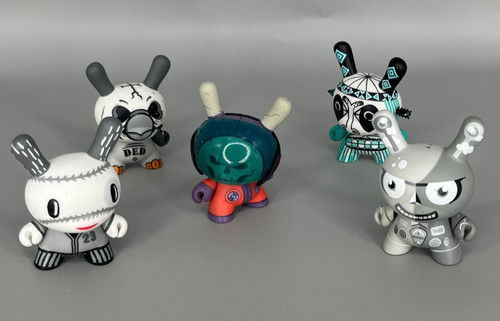Kidrobot dunny vinyl figure - kidrobot, 3"