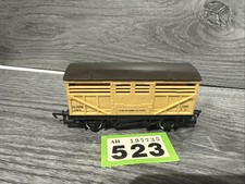 Hornby R106 S.R. 10 Ton Cattle