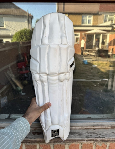 Plus cricket batting leg - ,