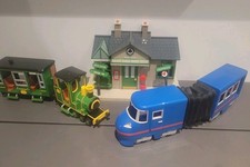 Postman Pat Greendale Train
