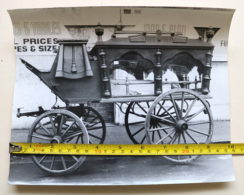 Funeral carriage 8x10 - carriage,, 8x10"
