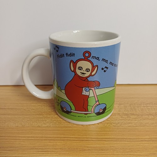 Teletubbies riding scooter - po,