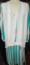 This vintage-style Dress Is
