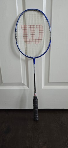 Wilson badminton racket - v6,