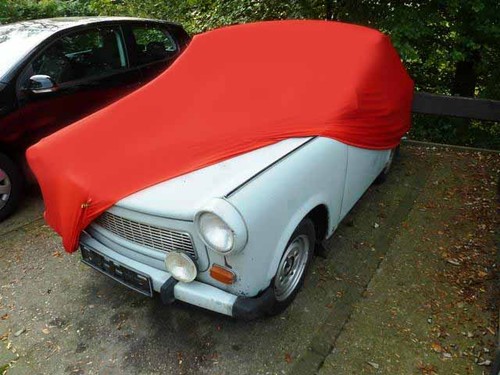 Car cover micro contour red