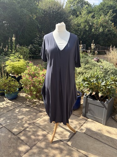Elegant loose fitting oska - elegant,, loose-fitting