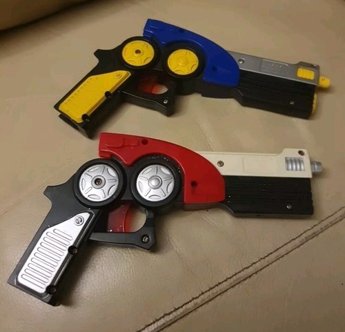 Two power ranger 2004 bandai - two,