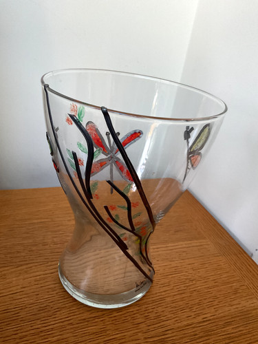 Clear glass vase - , with