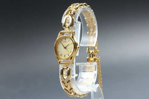 Near mint seiko bracelet - mint],