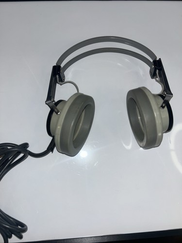 Akai ase stereo headphones - akai, ase-9s