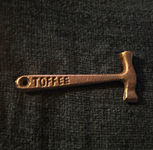Blue bird toffee - blue,