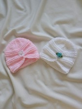 New 2 Premature baby girl hand