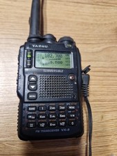 Yaesu. VX-8E 50/144/430MHz