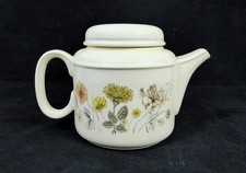 Vintage J & G Meakin 'Hedgerow' Trend Teapot (1 1/2 Pint)
