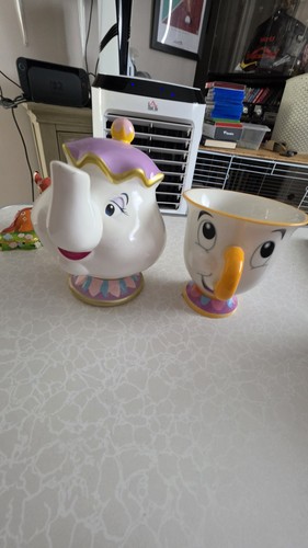 Disney beauty and - beauty,