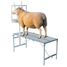Adjustable Livestock Feeder