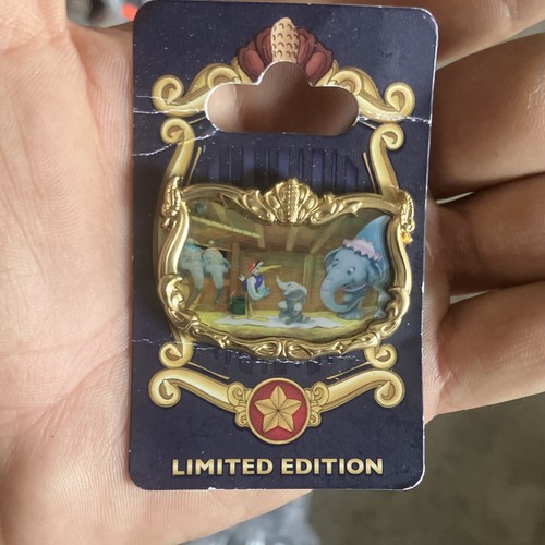 Disney dumbo flying - dumbo, elephant