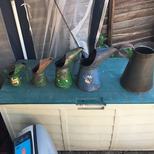 Vintage motor oil - motor, jugs