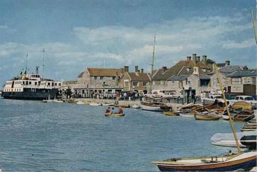 The harbour yarmouth isle - isle, of