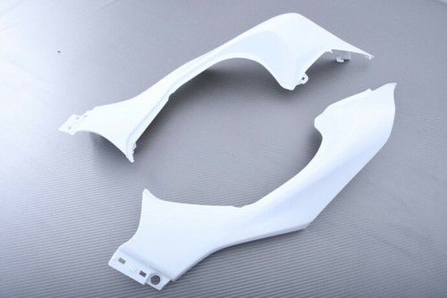 Complete unpainted rear - complete,