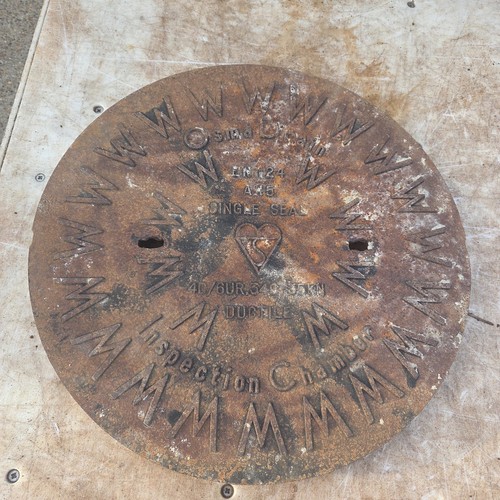 Round cast iron - round, manhole