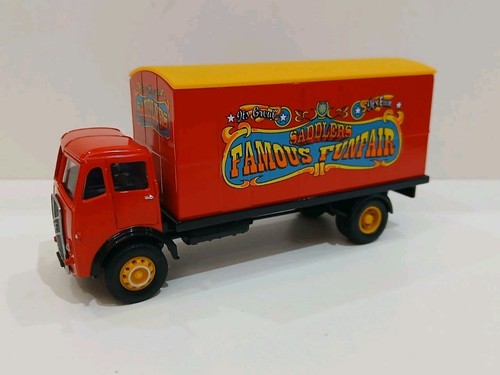 Corgi 50th scale erf - scale, box