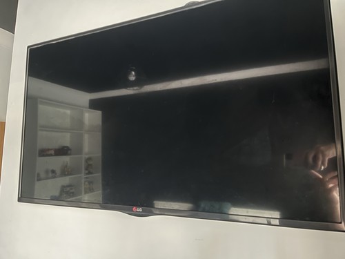 43in plasma flat screen - 43in, tv