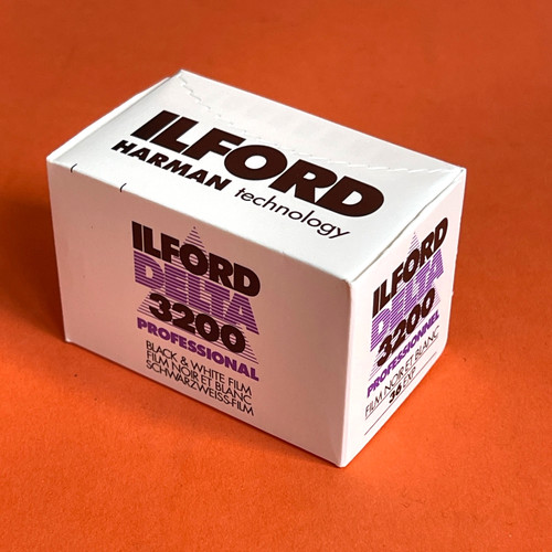Ilford delta 3200 35mm black - 35mm, &