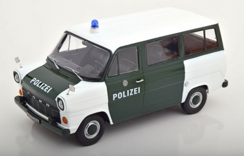Scale ford transit bus - scale,