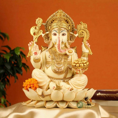 Hindu small lord ganesha - lord, idol