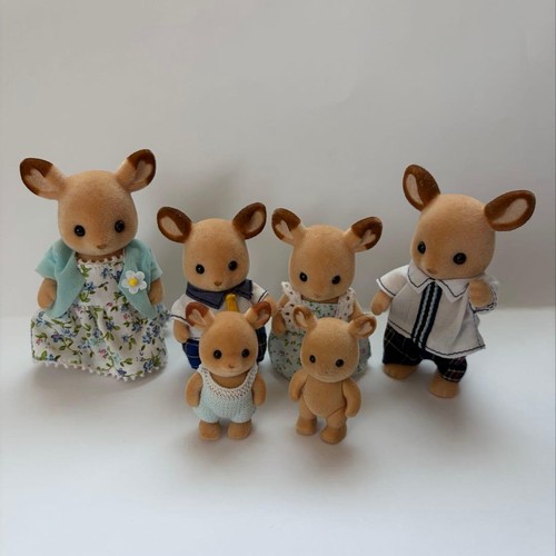 Sylvanian families old - families,