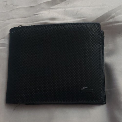 Lacoste black bifold - lacoste,