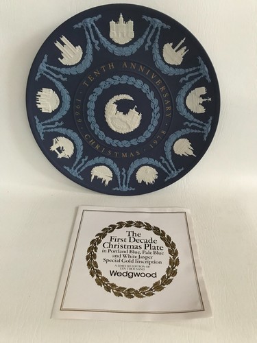 Wedgwood tri coloured - wedgwood, tri-coloured