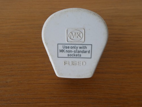 Vintage white pin - white, 3
