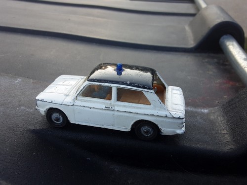 Corgi sumbeam imp police - corgi,